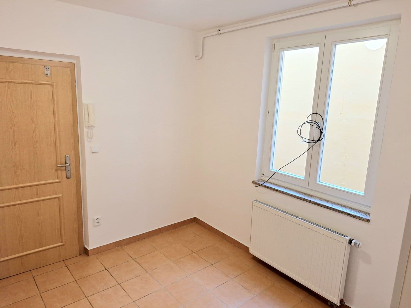 Prenájom bytu 2-izbový 75 m², Malé náměstí, Hradec Králové, Královéhradecký kraj Prenájom bytu 2-izbový 75 m², Malé náměstí, Hradec Králové, Královéhradecký kraj