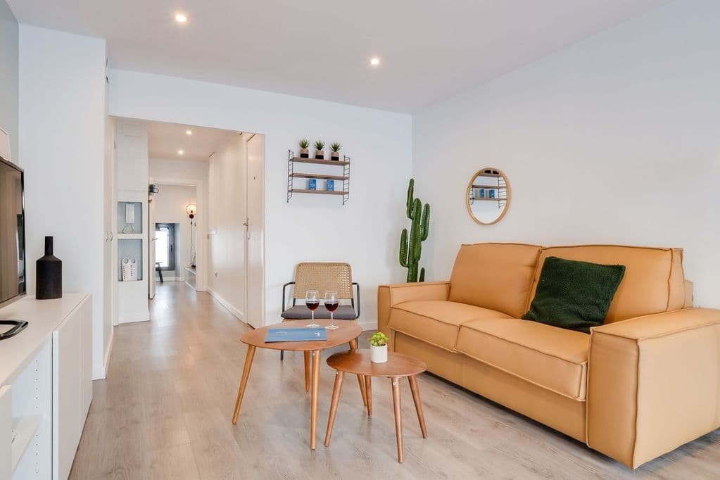 Prenájom bytu 2-izbový 73 m², Ovenecká, Praha, Praha Prenájom bytu 2-izbový 73 m², Ovenecká, Praha, Praha