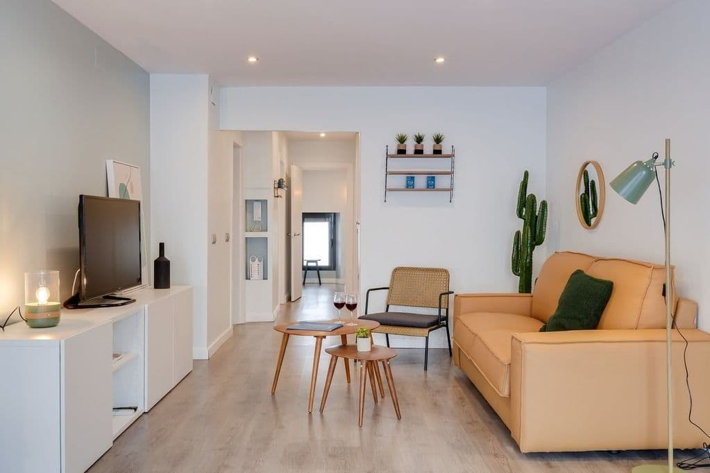 Prenájom bytu 2-izbový 73 m², Ovenecká, Praha, Praha Prenájom bytu 2-izbový 73 m², Ovenecká, Praha, Praha