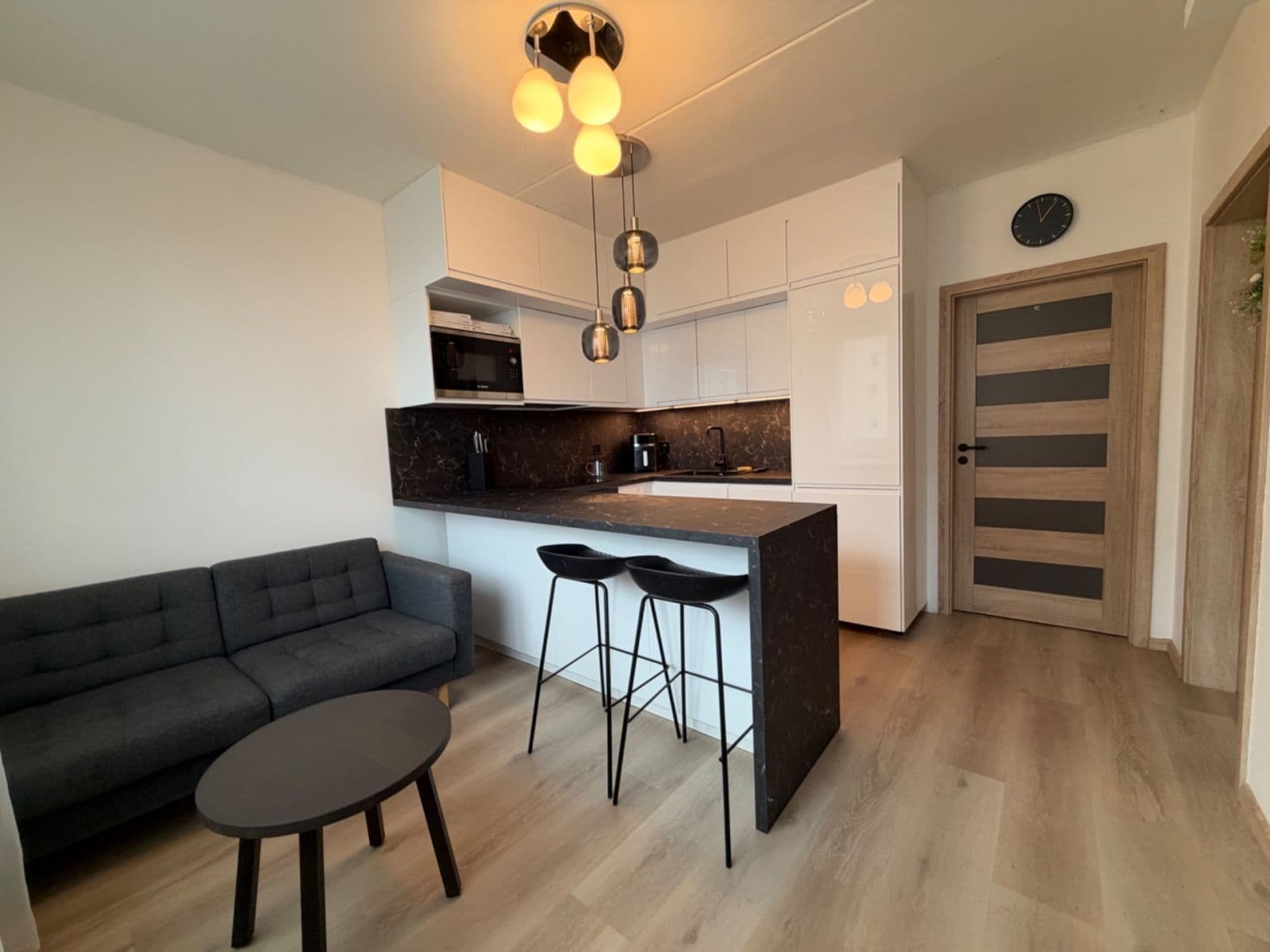 Prenájom bytu 2-izbový 40 m², Sokolovská, Plzeň, Plzeňský kraj Prenájom bytu 2-izbový 40 m², Sokolovská, Plzeň, Plzeňský kraj