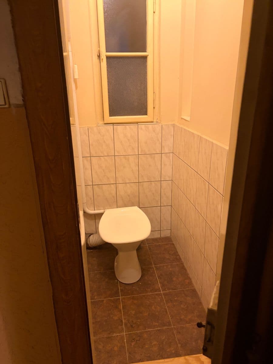 Prenájom bytu 1-izbový 21 m², Nuselská, Praha, Praha Prenájom bytu 1-izbový 21 m², Nuselská, Praha, Praha