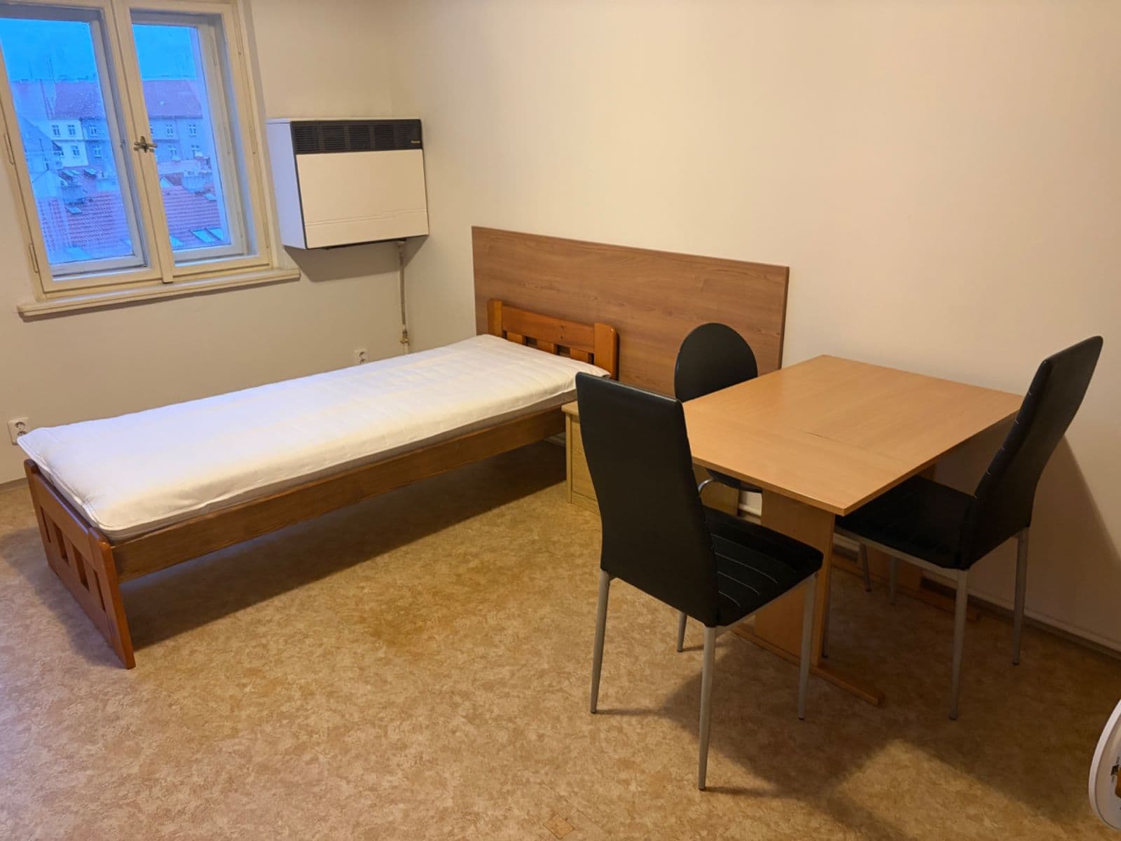 Prenájom bytu 1-izbový 21 m², Nuselská, Praha, Praha Prenájom bytu 1-izbový 21 m², Nuselská, Praha, Praha