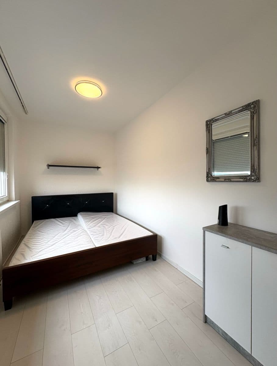 Prenájom bytu 2-izbový 55 m², Zelená, Ostrava, Moravskoslezský kraj Prenájom bytu 2-izbový 55 m², Zelená, Ostrava, Moravskoslezský kraj