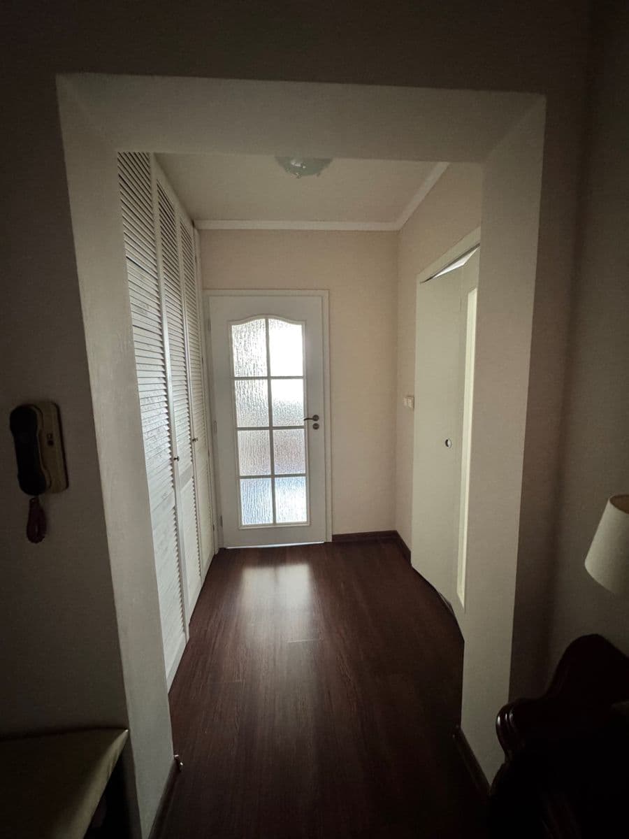 Predaj bytu 3-izbový 84 m², K Zahrádkám, Praha, Praha Predaj bytu 3-izbový 84 m², K Zahrádkám, Praha, Praha