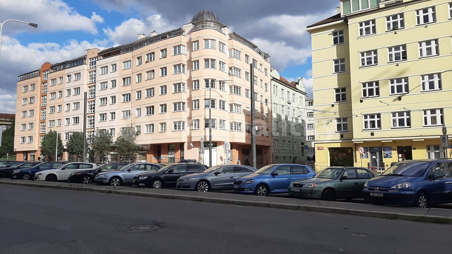 Prenájom bytu 2-izbový 60 m², Na Žertvách, Praha, Praha Prenájom bytu 2-izbový 60 m², Na Žertvách, Praha, Praha