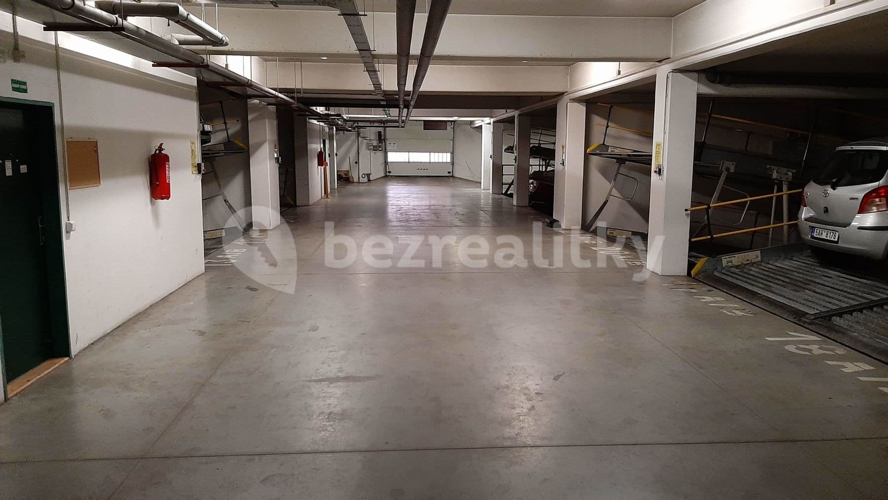 Prenájom bytu 2-izbový 60 m², Na Žertvách, Praha, Praha Prenájom bytu 2-izbový 60 m², Na Žertvách, Praha, Praha