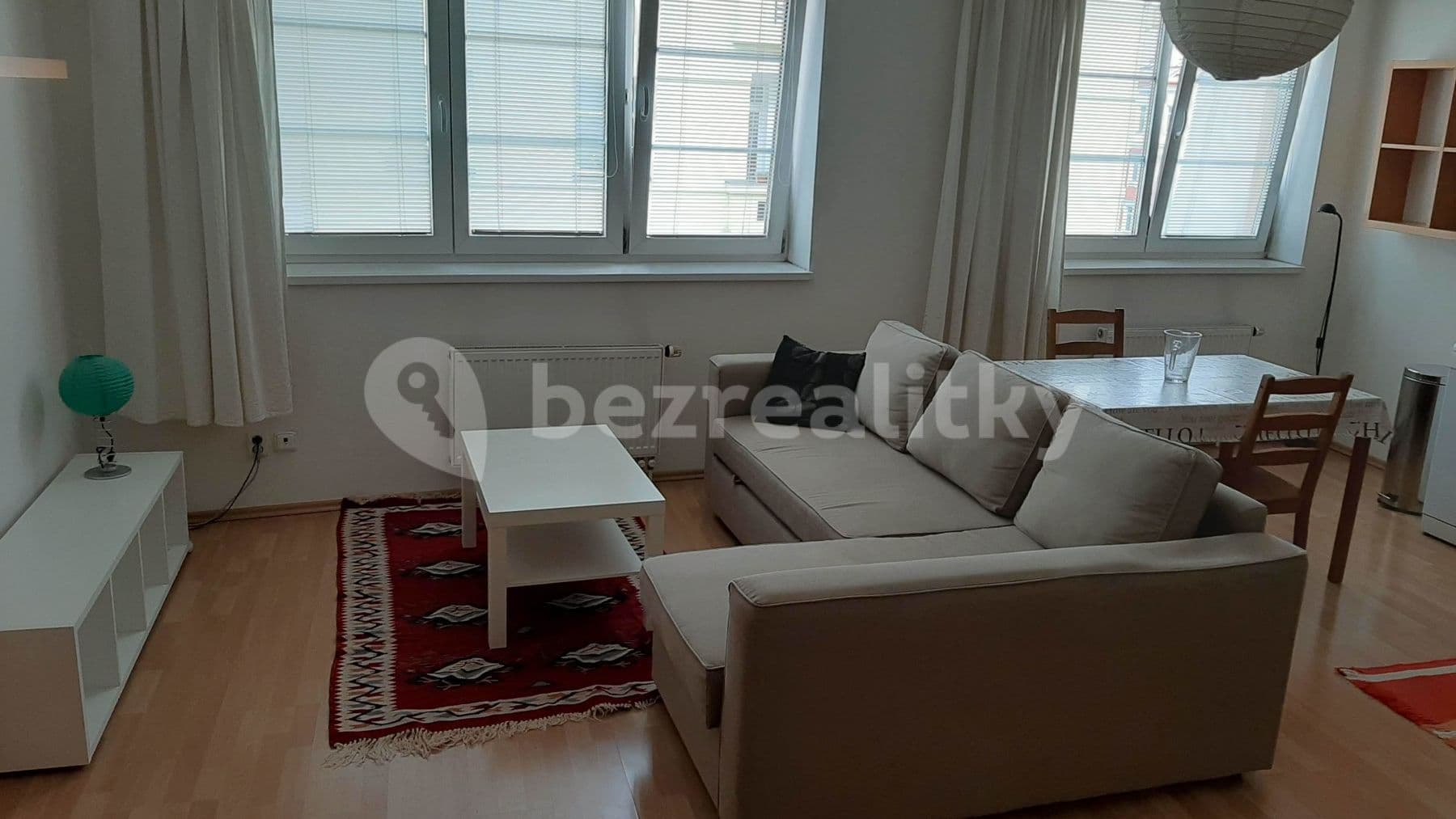 Prenájom bytu 2-izbový 60 m², Na Žertvách, Praha, Praha Prenájom bytu 2-izbový 60 m², Na Žertvách, Praha, Praha