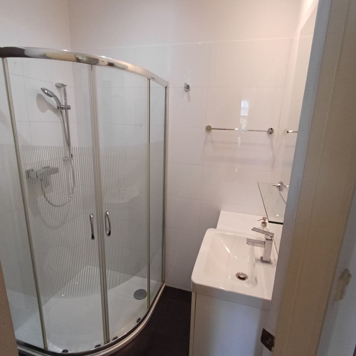 Prenájom bytu 1-izbový 42 m², Bulharská, Praha, Praha Prenájom bytu 1-izbový 42 m², Bulharská, Praha, Praha