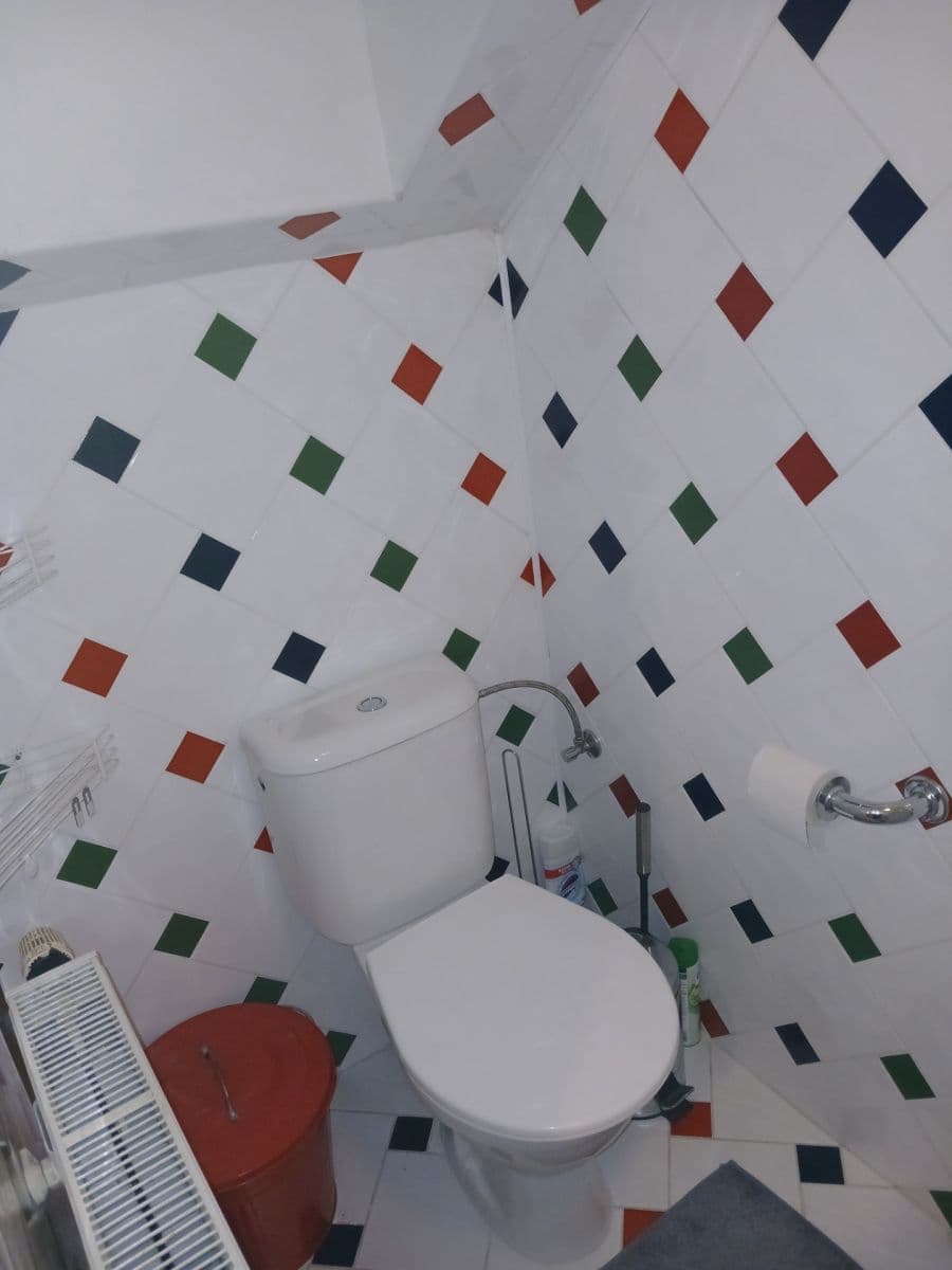 Prenájom bytu 1-izbový 32 m², Nad Krocínkou, Praha, Praha Prenájom bytu 1-izbový 32 m², Nad Krocínkou, Praha, Praha