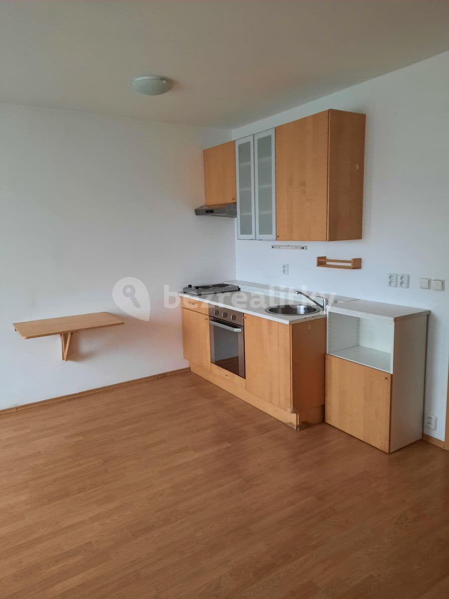 Prenájom bytu 1-izbový 32 m², Zrzavého, Praha, Praha Prenájom bytu 1-izbový 32 m², Zrzavého, Praha, Praha