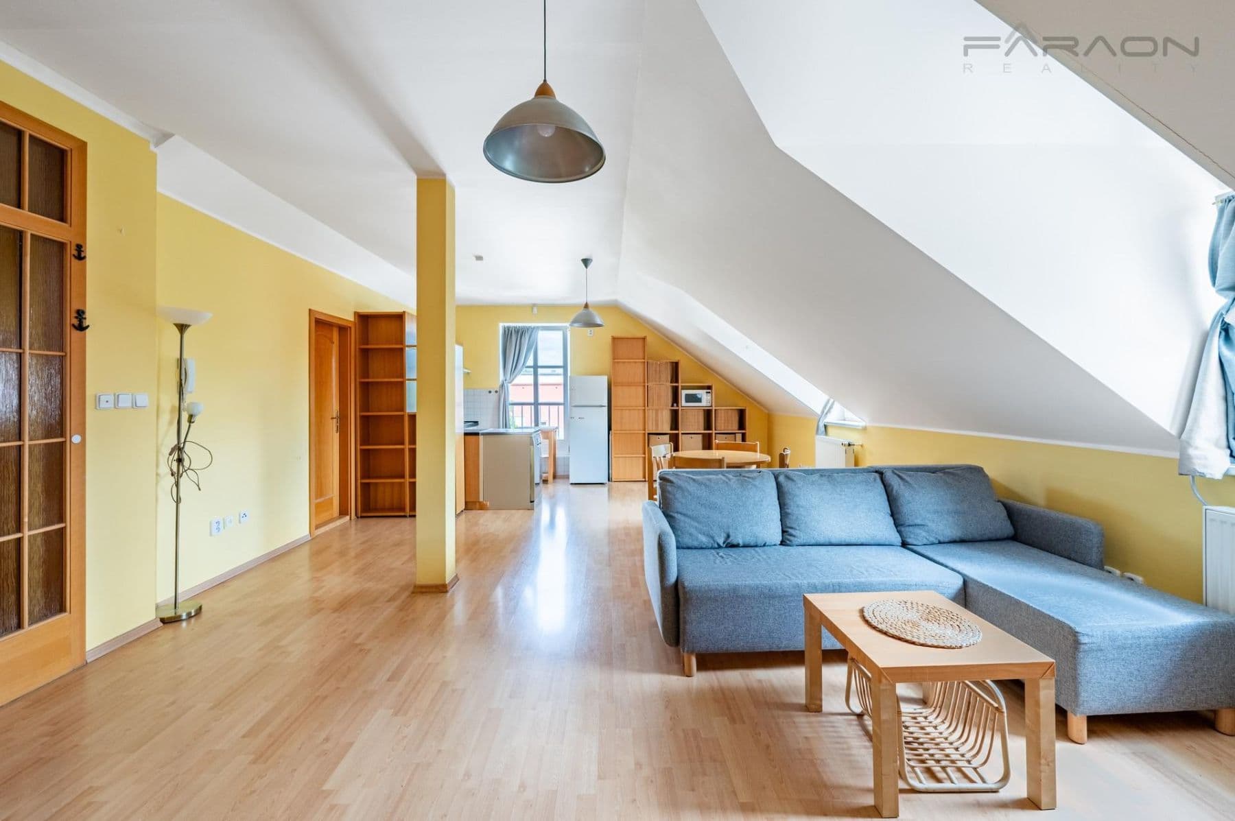 Prenájom bytu 2-izbový 80 m², Za Jalovým dvorem, Praha, Praha Prenájom bytu 2-izbový 80 m², Za Jalovým dvorem, Praha, Praha