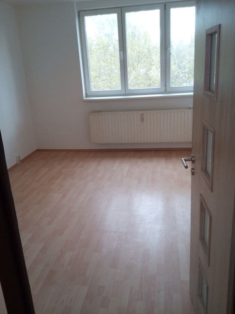 Prenájom bytu 3-izbový 83 m², Antala Staška, Frýdek-Místek, Moravskoslezský kraj Prenájom bytu 3-izbový 83 m², Antala Staška, Frýdek-Místek, Moravskoslezský kraj