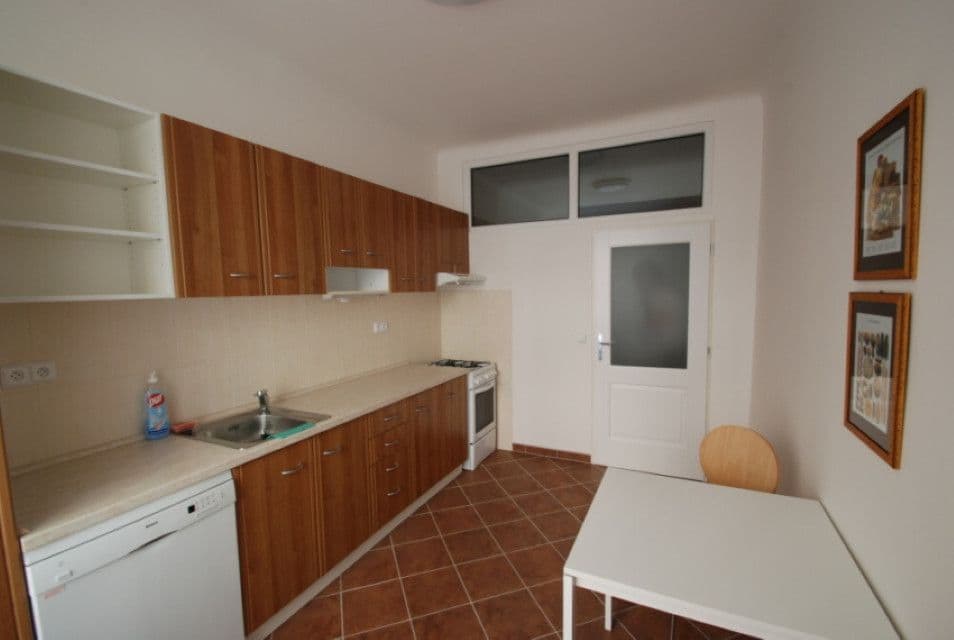 Prenájom bytu 2-izbový 68 m², Stojanova, Brno, Jihomoravský kraj Prenájom bytu 2-izbový 68 m², Stojanova, Brno, Jihomoravský kraj