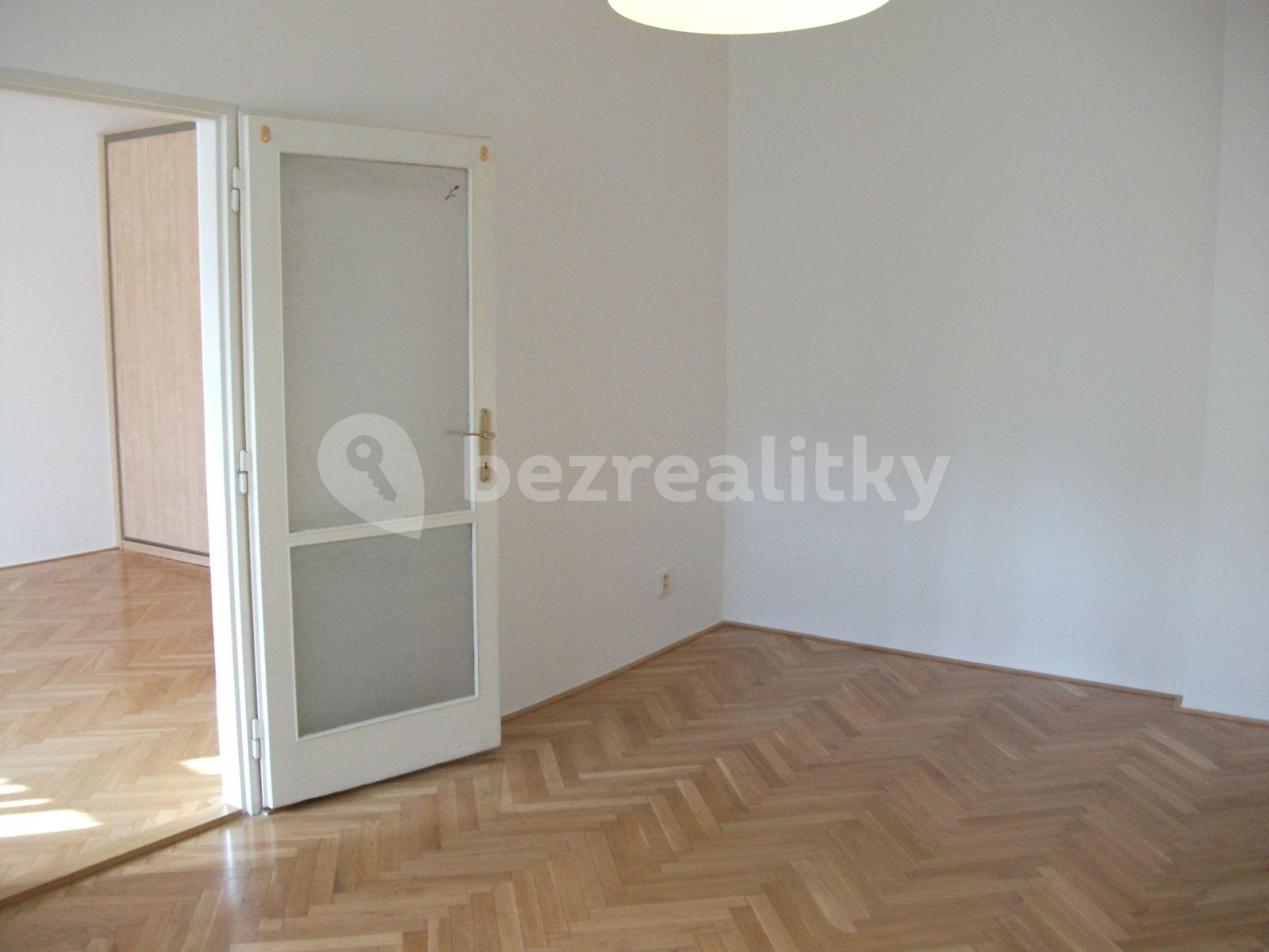 Prenájom bytu 2-izbový 60 m², Křižíkova , Praha, Praha