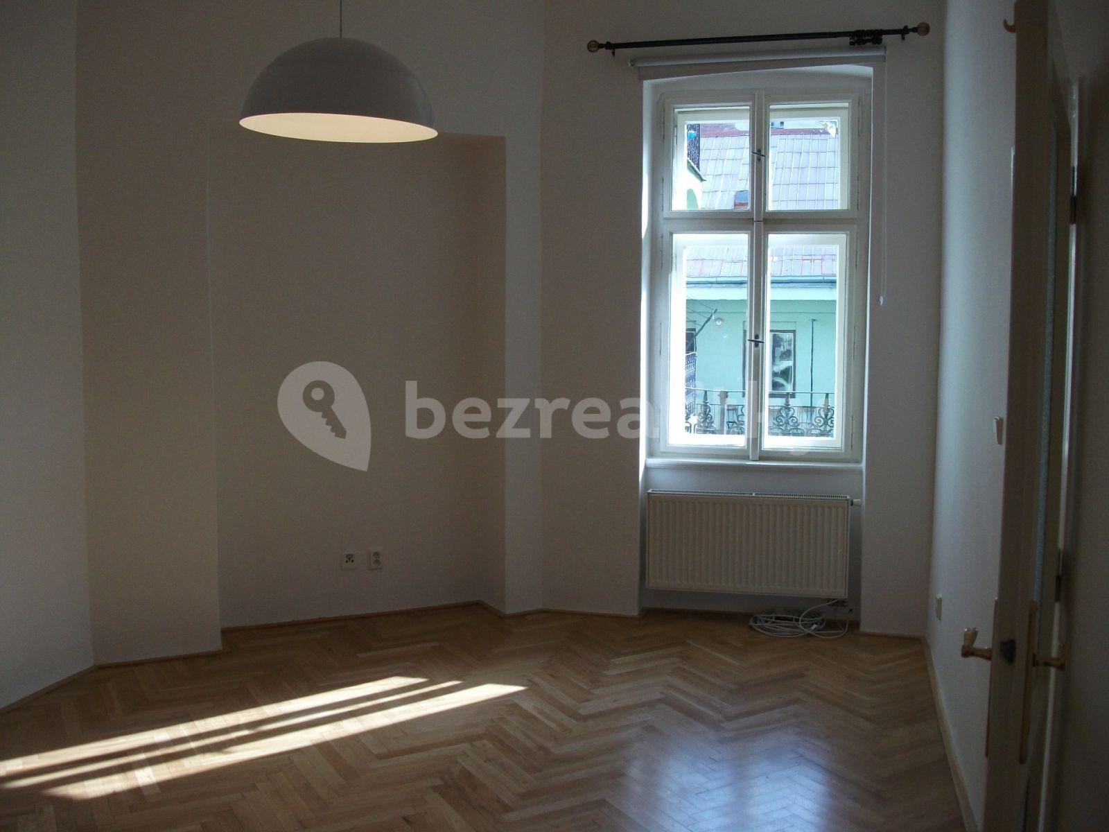 Prenájom bytu 2-izbový 60 m², Křižíkova , Praha, Praha
