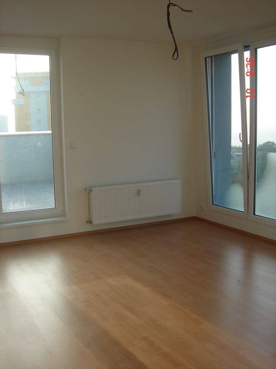 Prenájom bytu 3-izbový 77 m², Trmická, Praha, Praha Prenájom bytu 3-izbový 77 m², Trmická, Praha, Praha