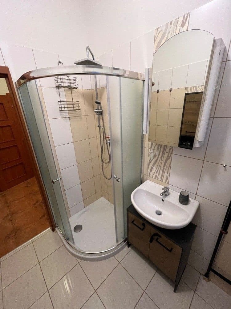 Prenájom bytu 2-izbový 47 m², Lukášova, Praha, Praha Prenájom bytu 2-izbový 47 m², Lukášova, Praha, Praha