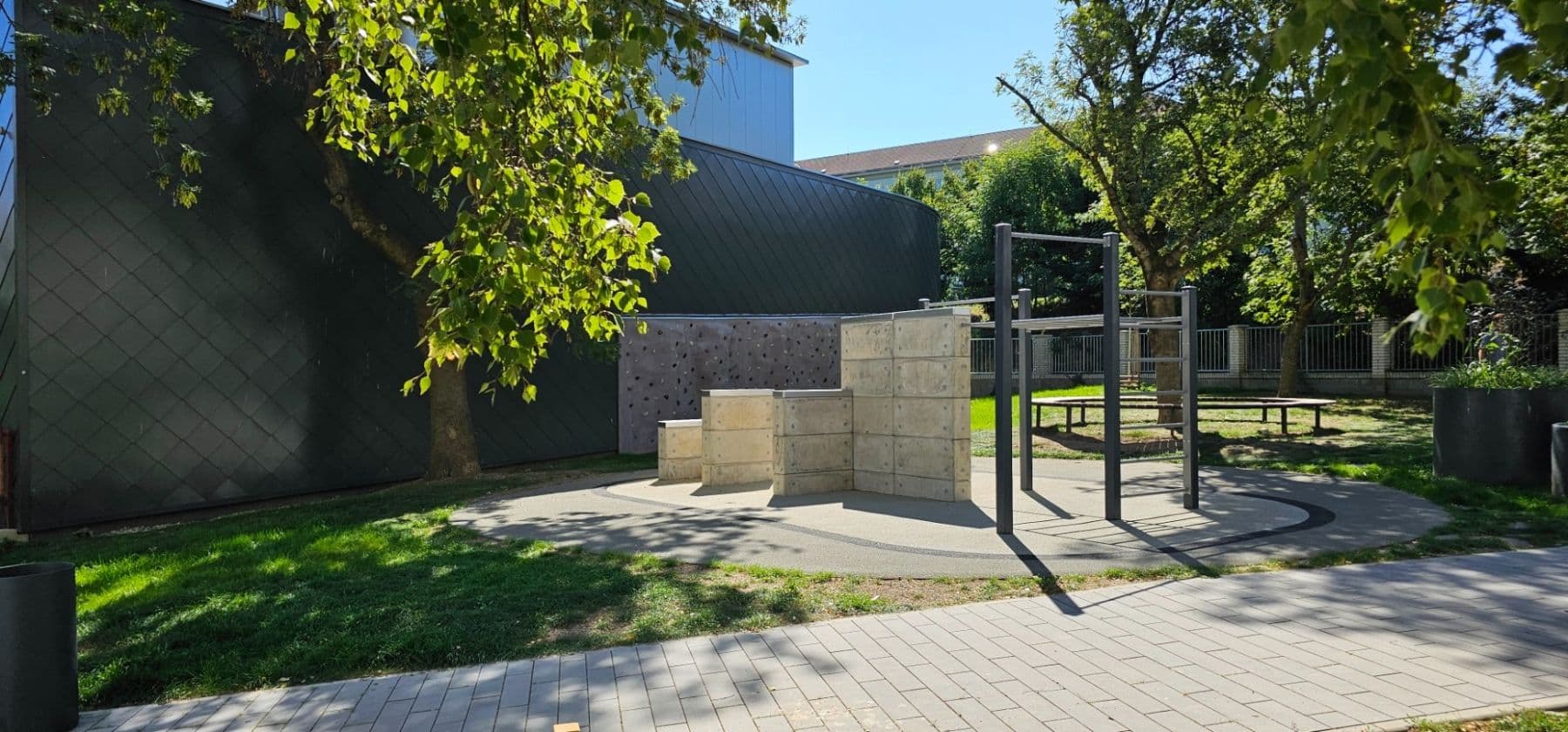 Prenájom bytu 1-izbový 45 m², Nad Kajetánkou, Praha, Praha Prenájom bytu 1-izbový 45 m², Nad Kajetánkou, Praha, Praha