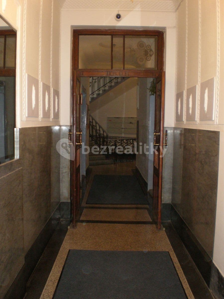 Prenájom bytu 2-izbový 64 m², Sochařská, Praha, Praha Prenájom bytu 2-izbový 64 m², Sochařská, Praha, Praha