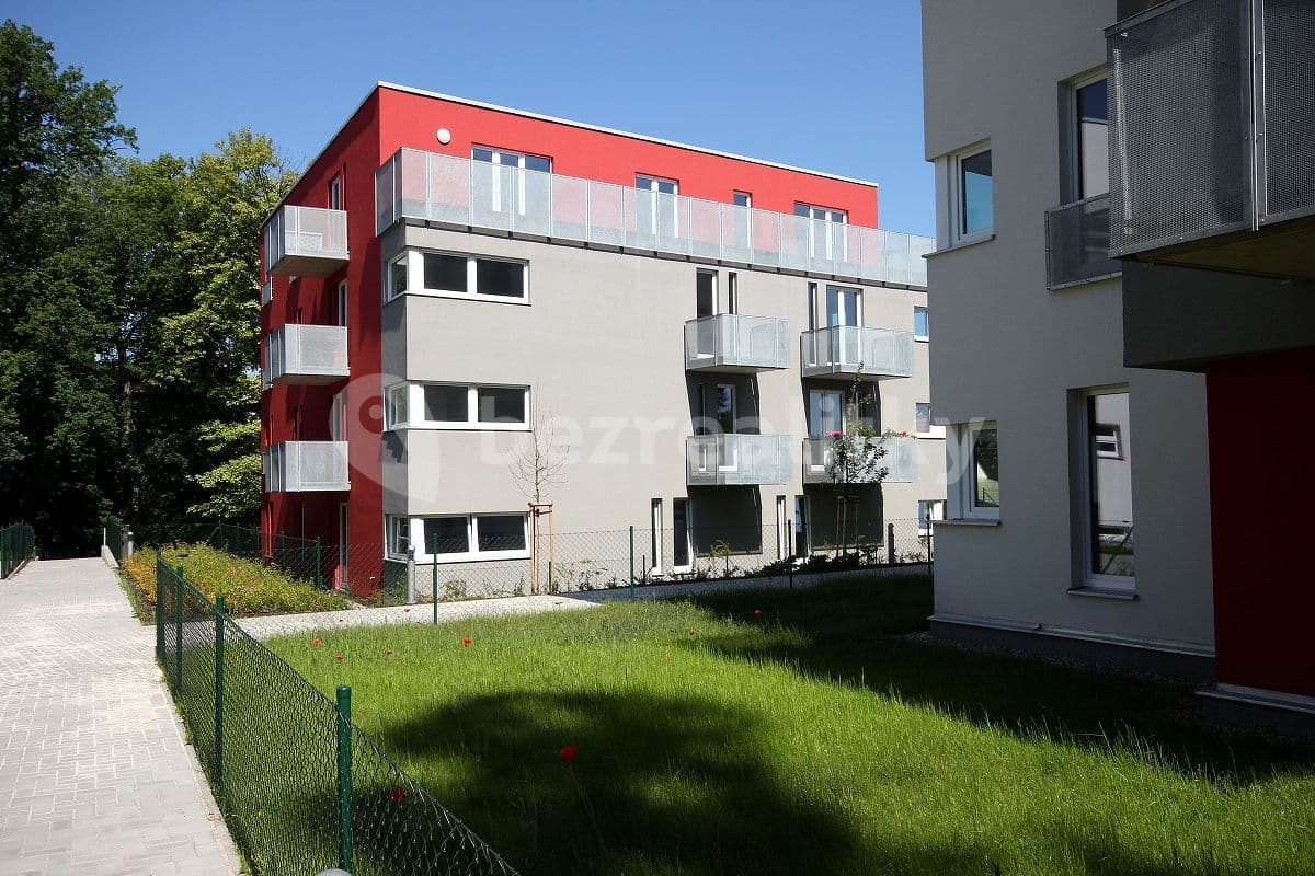 Prenájom bytu 3-izbový 101 m², Polní, Brandýs nad Labem-Stará Boleslav, Středočeský kraj Prenájom bytu 3-izbový 101 m², Polní, Brandýs nad Labem-Stará Boleslav, Středočeský kraj