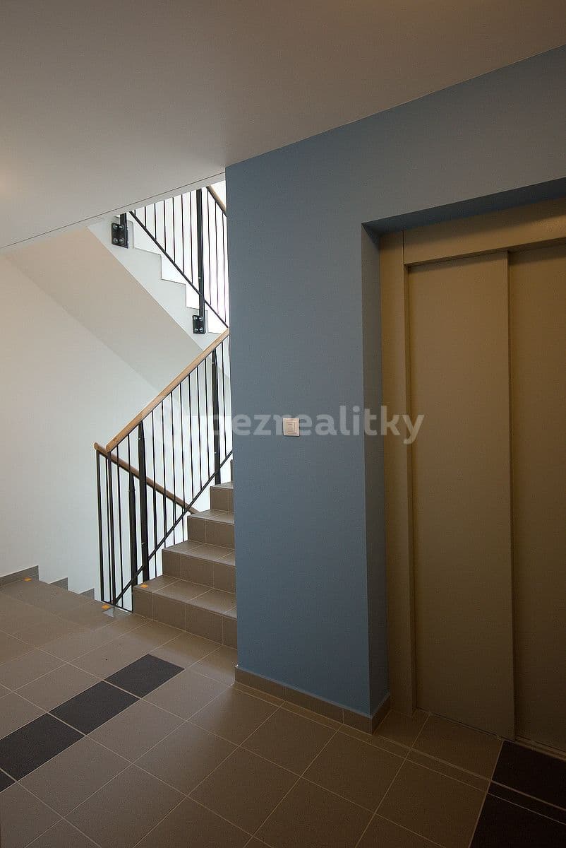 Prenájom bytu 3-izbový 101 m², Polní, Brandýs nad Labem-Stará Boleslav, Středočeský kraj Prenájom bytu 3-izbový 101 m², Polní, Brandýs nad Labem-Stará Boleslav, Středočeský kraj