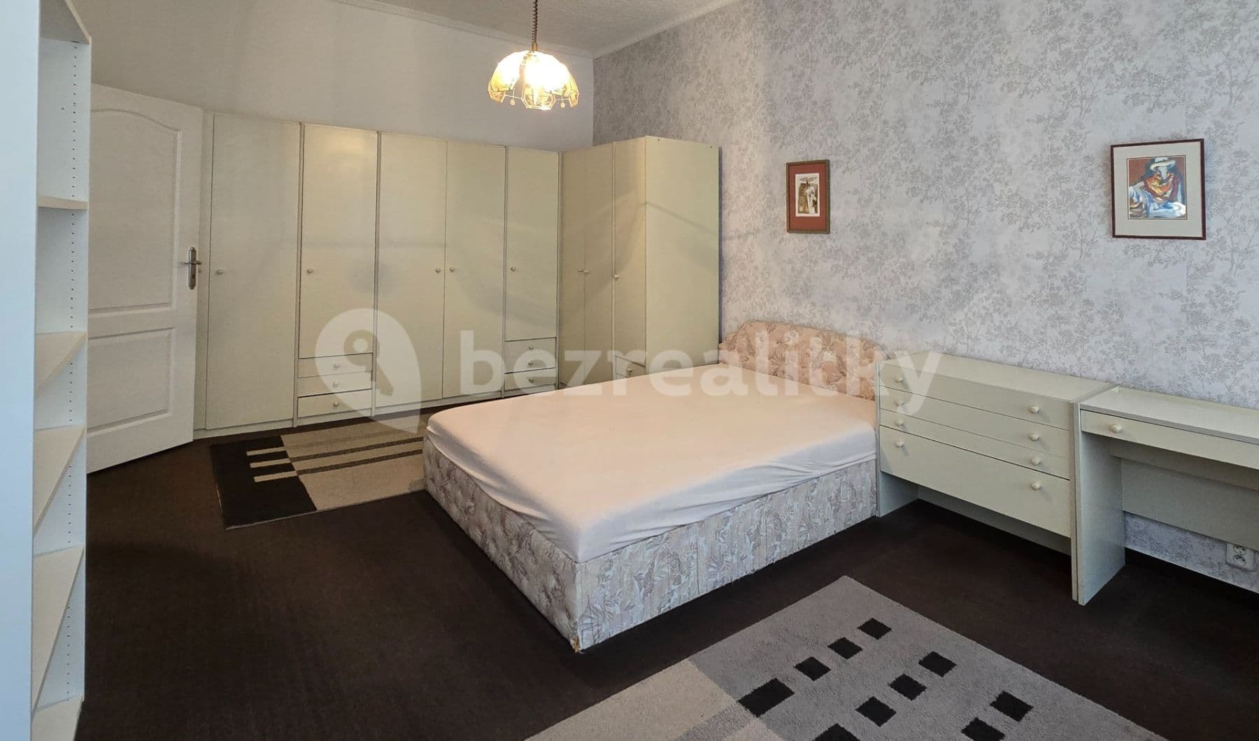 Prenájom bytu 2-izbový 59 m², Bořivojova, Praha, Praha Prenájom bytu 2-izbový 59 m², Bořivojova, Praha, Praha