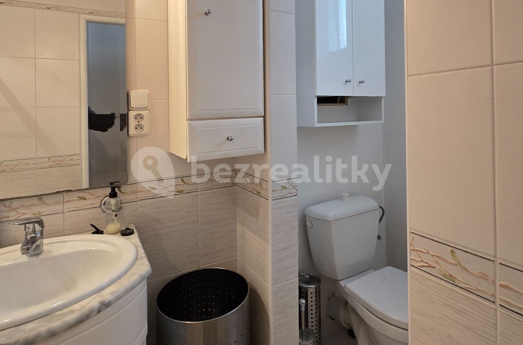 Prenájom bytu 2-izbový 59 m², Bořivojova, Praha, Praha Prenájom bytu 2-izbový 59 m², Bořivojova, Praha, Praha