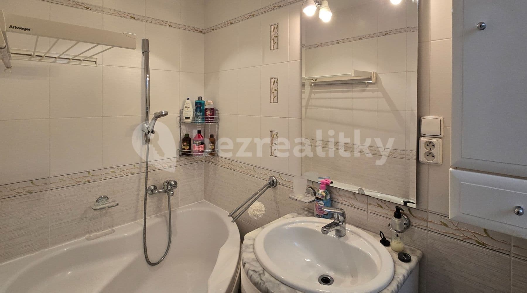 Prenájom bytu 2-izbový 59 m², Bořivojova, Praha, Praha Prenájom bytu 2-izbový 59 m², Bořivojova, Praha, Praha
