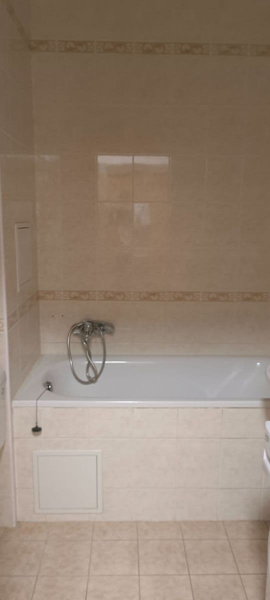 Prenájom bytu 1-izbový 38 m², Říční, Nymburk, Středočeský kraj Prenájom bytu 1-izbový 38 m², Říční, Nymburk, Středočeský kraj