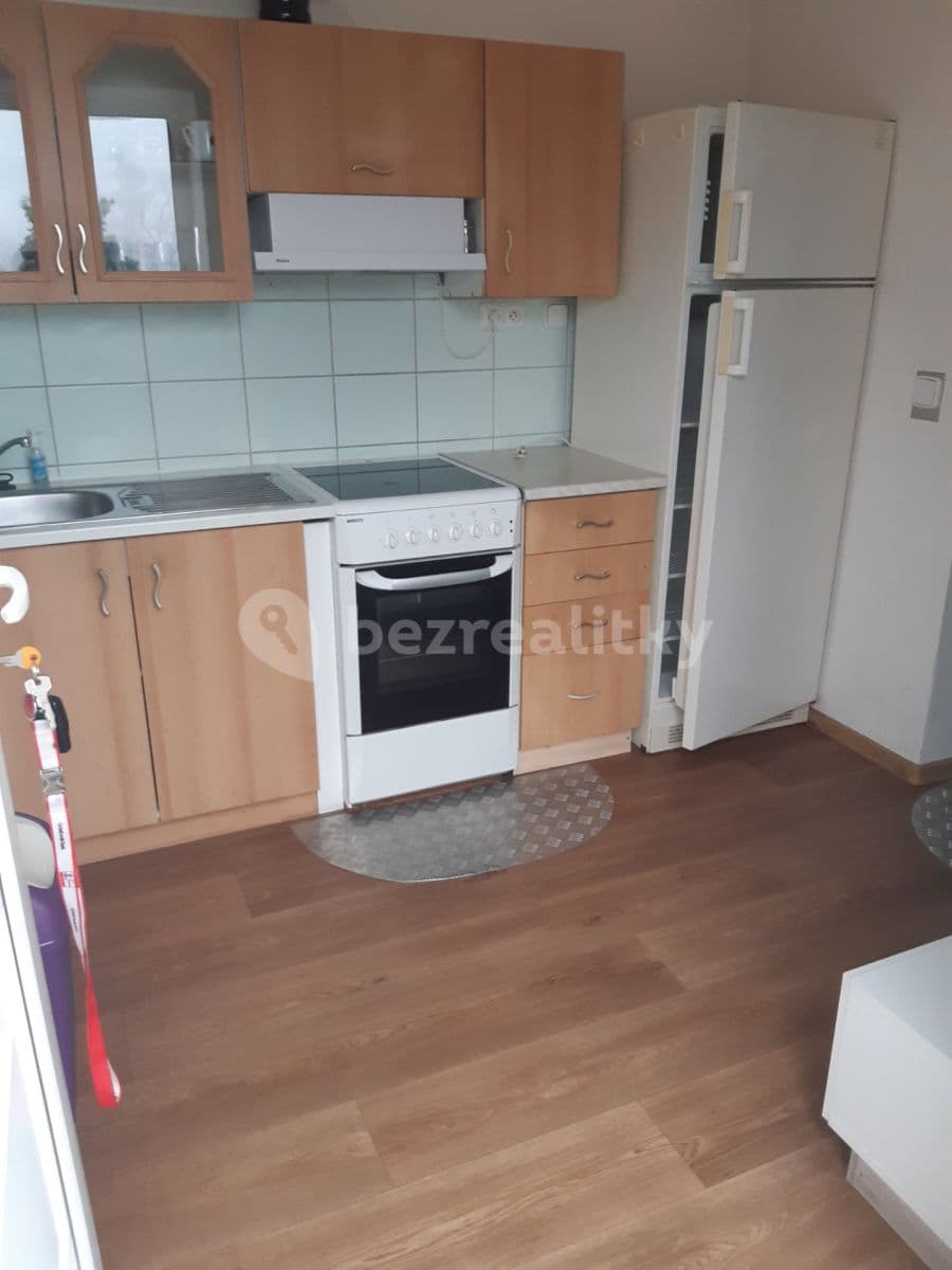 Prenájom bytu 1-izbový 36 m², Štychova, Praha, Praha Prenájom bytu 1-izbový 36 m², Štychova, Praha, Praha