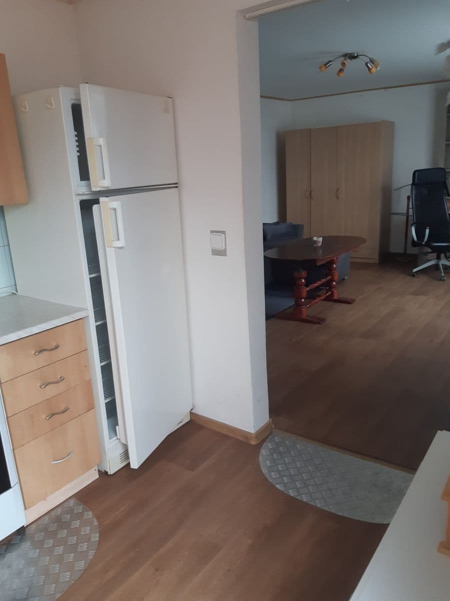 Prenájom bytu 1-izbový 36 m², Štychova, Praha, Praha Prenájom bytu 1-izbový 36 m², Štychova, Praha, Praha