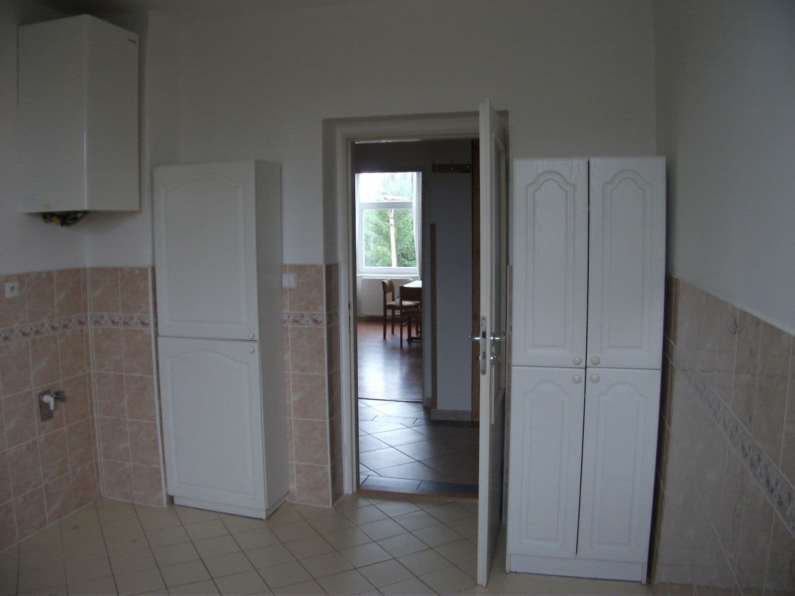 Prenájom bytu 2-izbový 68 m², Dlouhá, Karlovy Vary, Karlovarský kraj Prenájom bytu 2-izbový 68 m², Dlouhá, Karlovy Vary, Karlovarský kraj