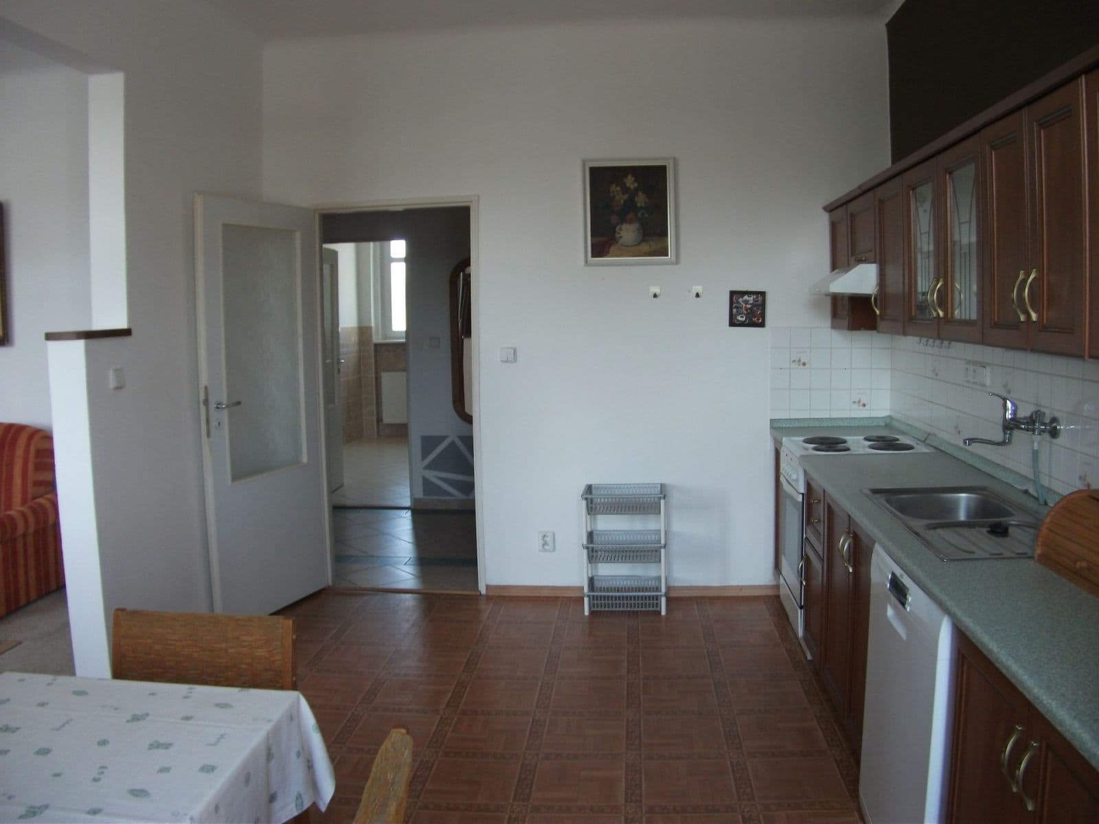 Prenájom bytu 2-izbový 68 m², Dlouhá, Karlovy Vary, Karlovarský kraj Prenájom bytu 2-izbový 68 m², Dlouhá, Karlovy Vary, Karlovarský kraj