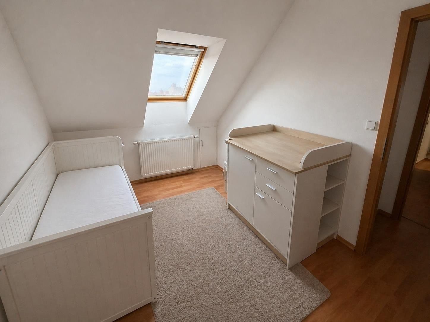 Prenájom bytu 3-izbový 65 m², Zelená, Hradec Králové, Královéhradecký kraj Prenájom bytu 3-izbový 65 m², Zelená, Hradec Králové, Královéhradecký kraj