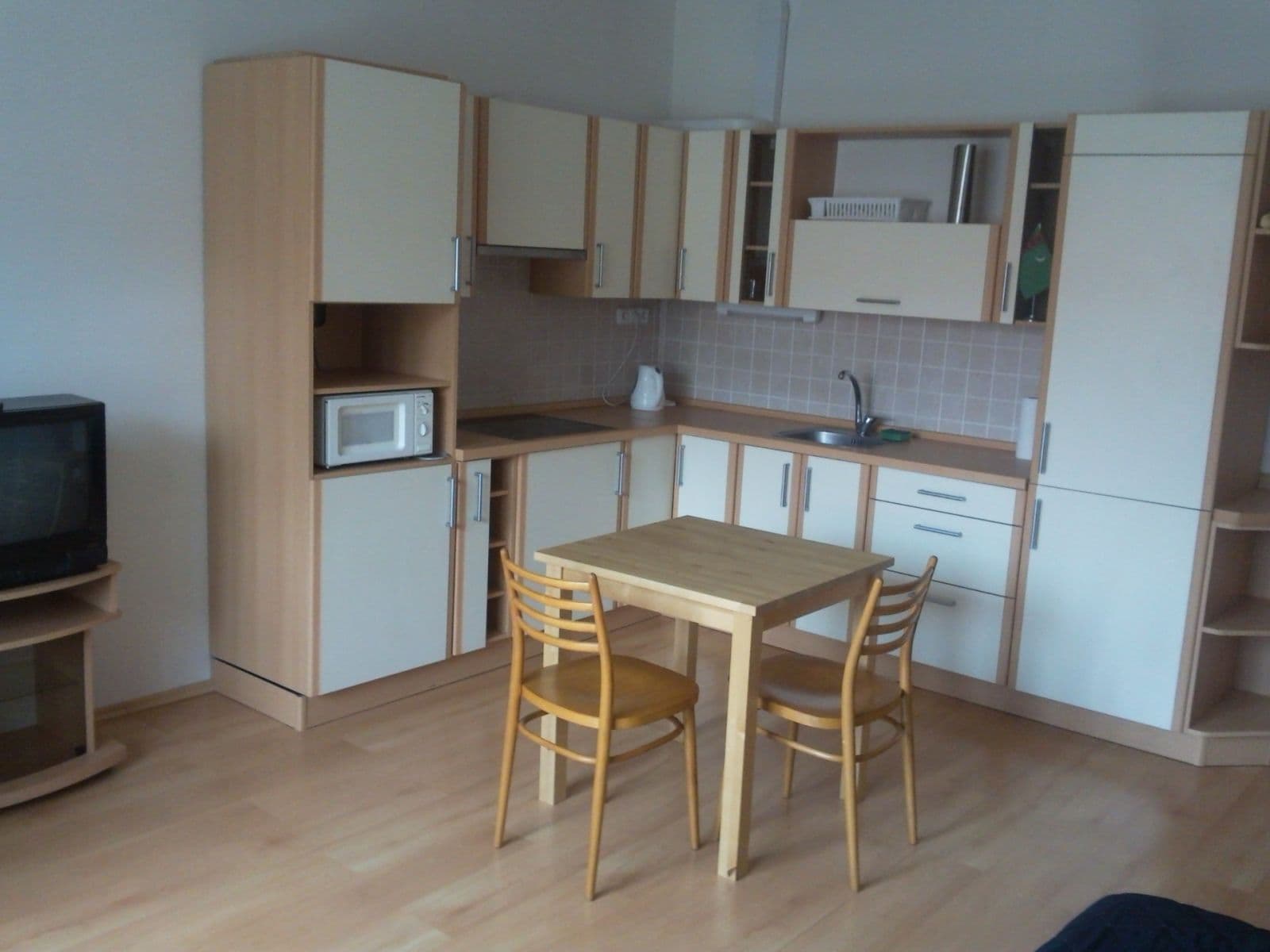 Prenájom bytu 2-izbový 53 m², Tolstého, Praha, Praha Prenájom bytu 2-izbový 53 m², Tolstého, Praha, Praha