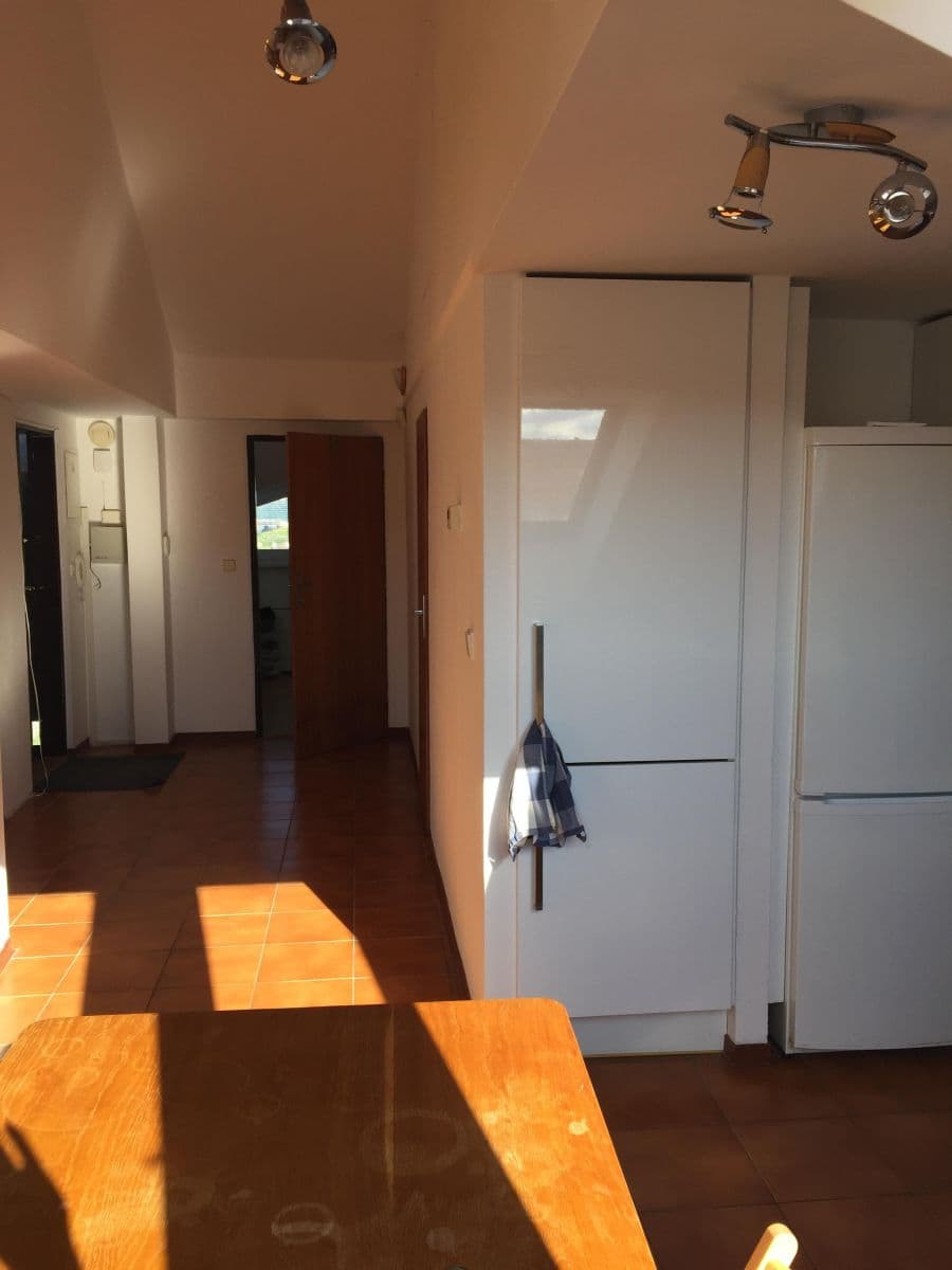 Prenájom bytu 3-izbový 127 m², Čápkova, Brno, Jihomoravský kraj Prenájom bytu 3-izbový 127 m², Čápkova, Brno, Jihomoravský kraj