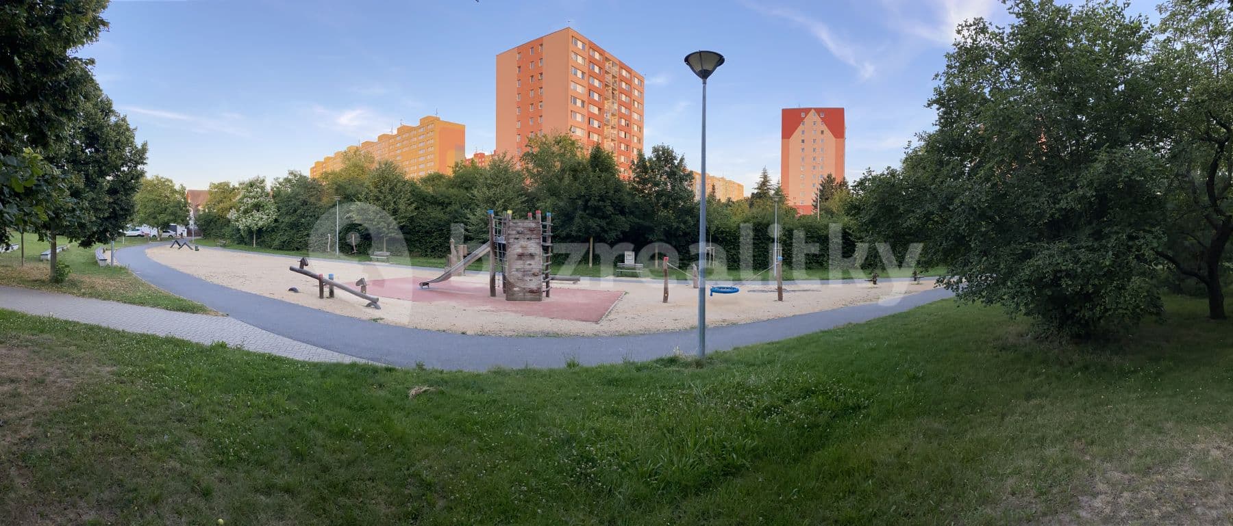 Prenájom bytu 2-izbový 49 m², Smotlachova, Praha, Praha Prenájom bytu 2-izbový 49 m², Smotlachova, Praha, Praha