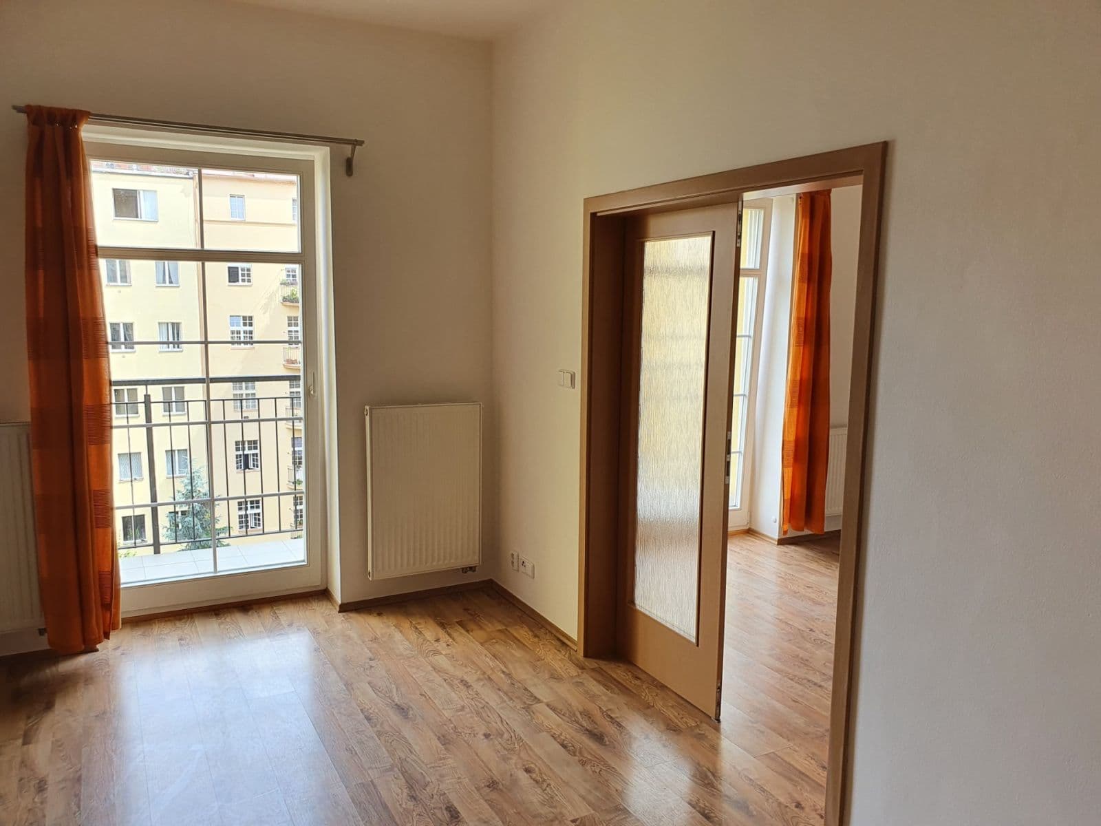Prenájom bytu 1-izbový 37 m², Ovenecká, Praha, Praha Prenájom bytu 1-izbový 37 m², Ovenecká, Praha, Praha