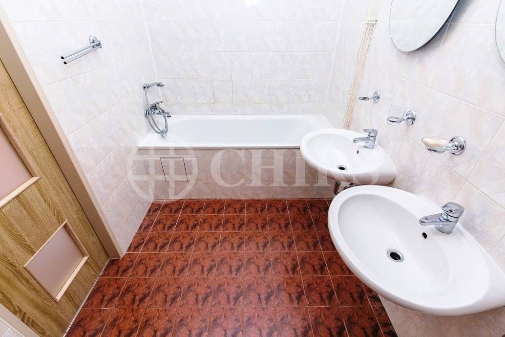 Predaj bytu 2-izbový 80 m², U kříže, Praha, Praha Predaj bytu 2-izbový 80 m², U kříže, Praha, Praha