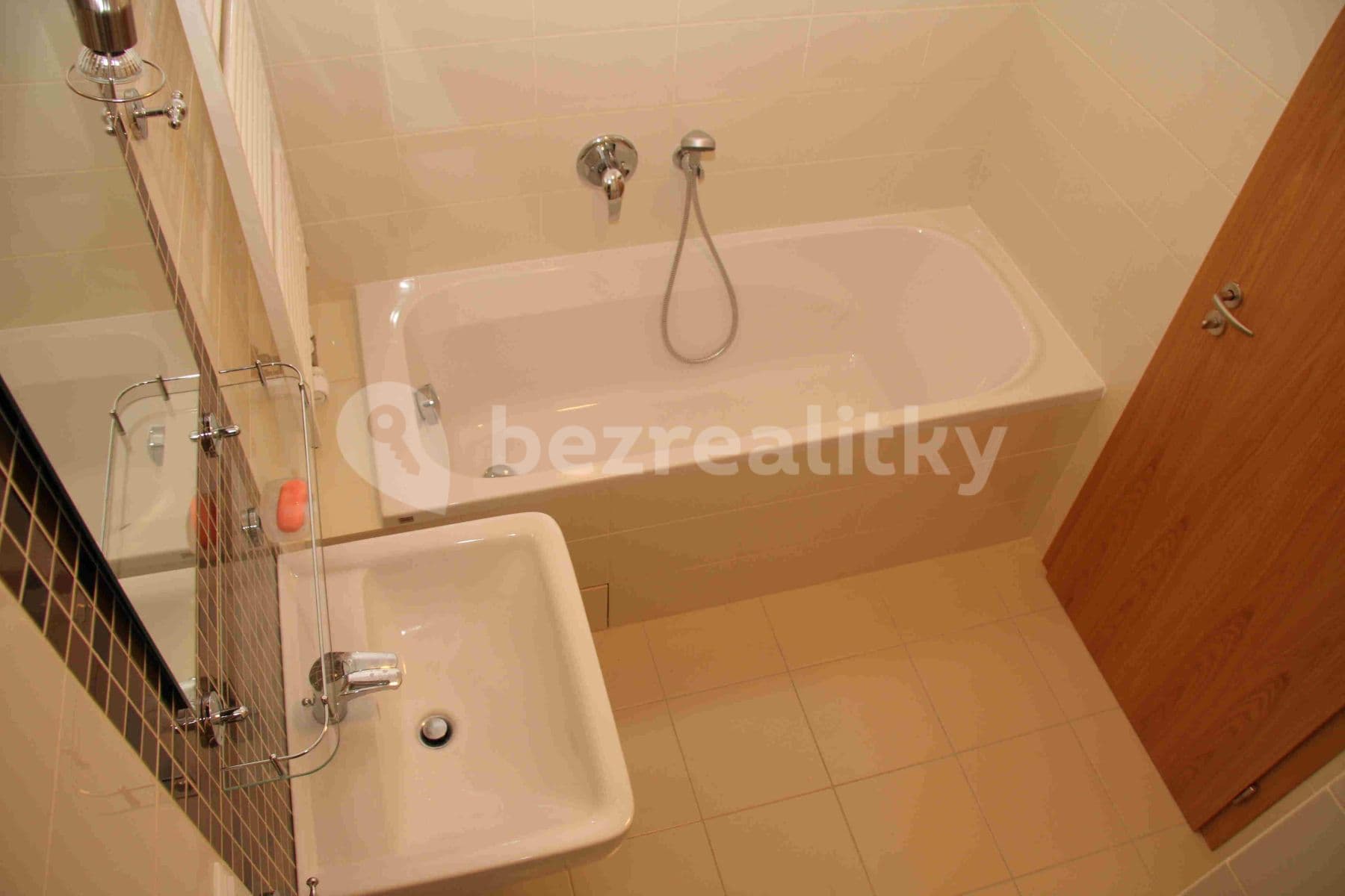 Prenájom bytu 2-izbový 64 m², Vidlák, Praha, Praha Prenájom bytu 2-izbový 64 m², Vidlák, Praha, Praha