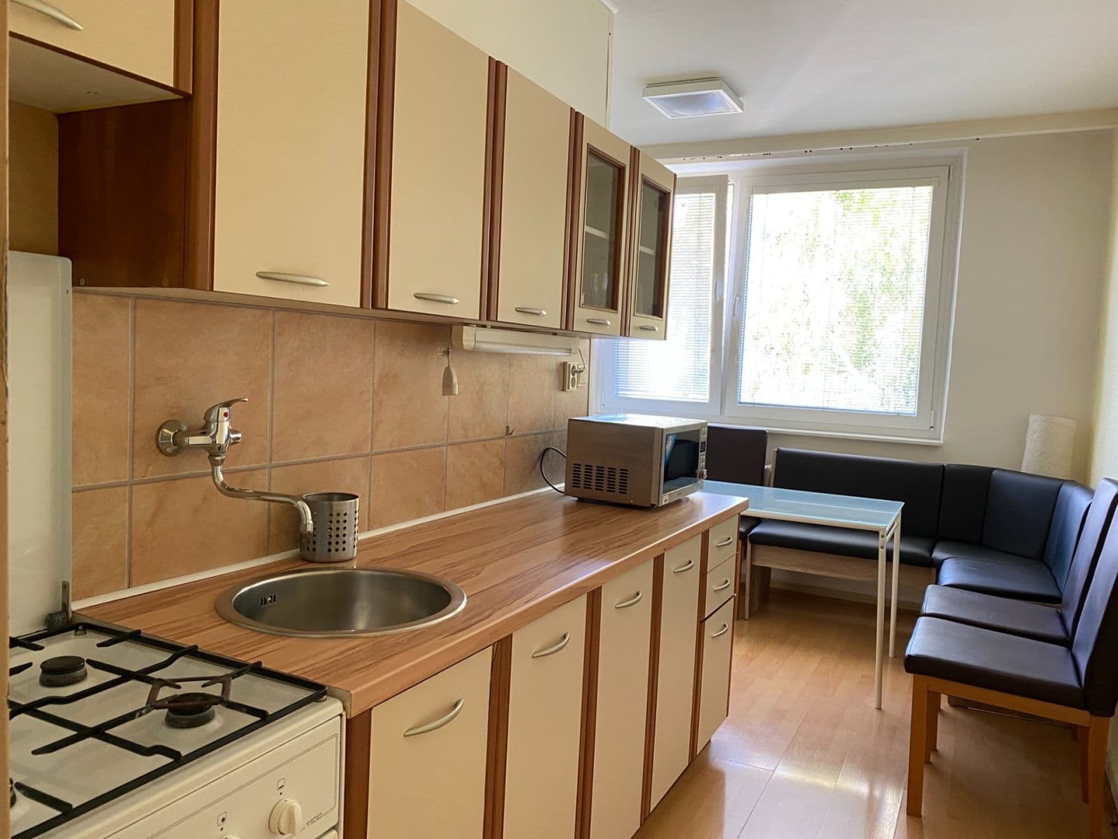 Prenájom bytu 2-izbový 56 m², Řezáčova, Brno, Jihomoravský kraj Prenájom bytu 2-izbový 56 m², Řezáčova, Brno, Jihomoravský kraj