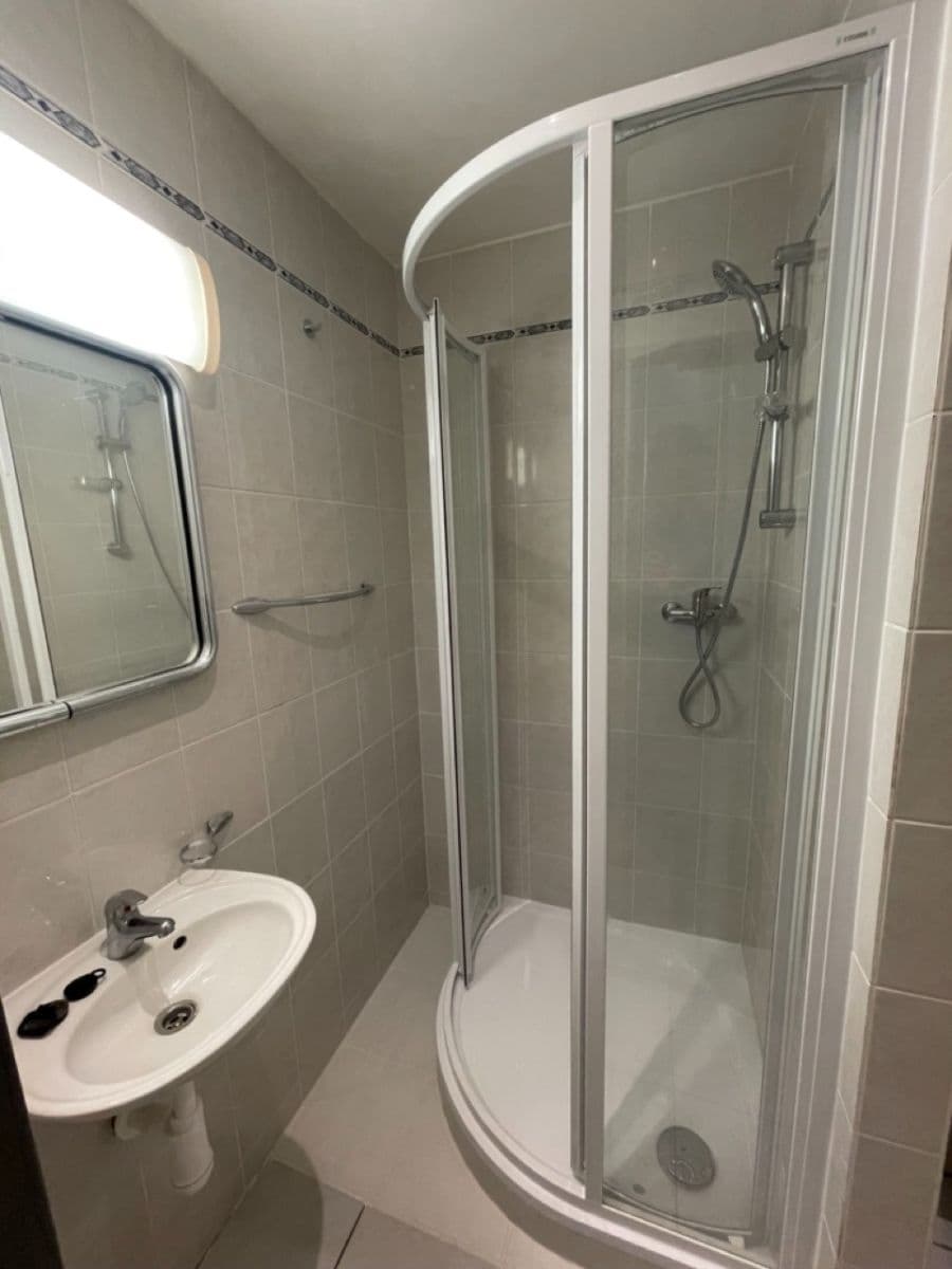 Prenájom bytu 2-izbový 40 m², Pujmanové, Praha, Praha Prenájom bytu 2-izbový 40 m², Pujmanové, Praha, Praha