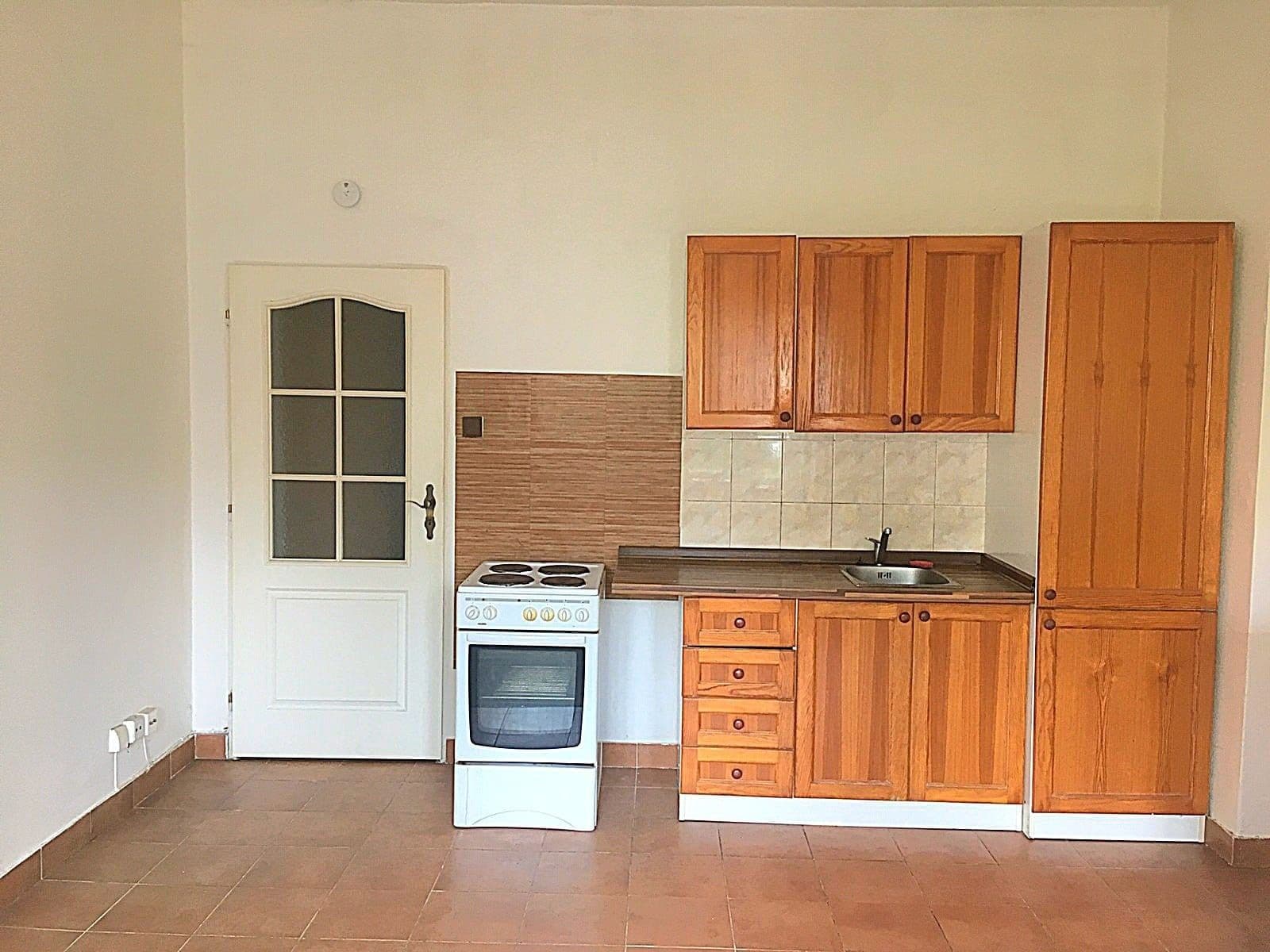 Prenájom bytu 1-izbový 35 m², V olšinách, Praha, Praha Prenájom bytu 1-izbový 35 m², V olšinách, Praha, Praha