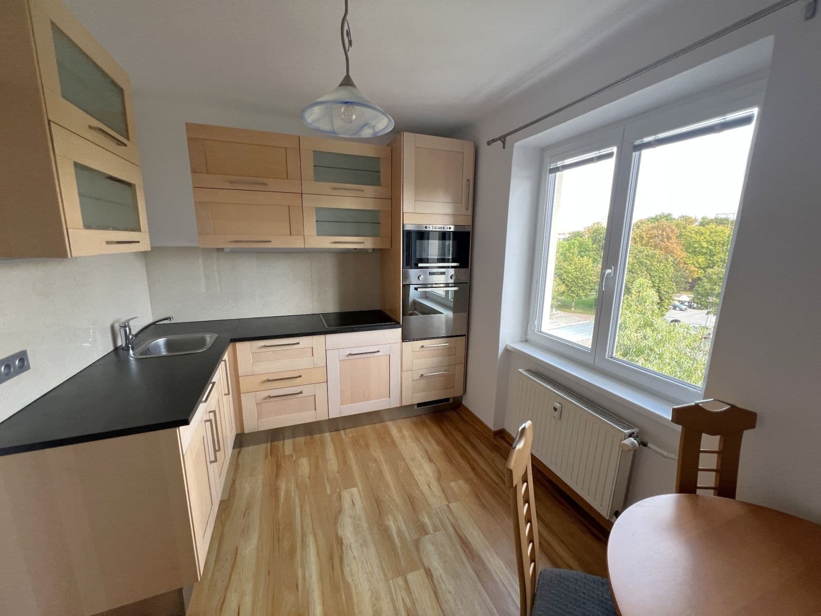 Prenájom bytu 1-izbový 30 m², Křivoklátská, Praha, Praha Prenájom bytu 1-izbový 30 m², Křivoklátská, Praha, Praha