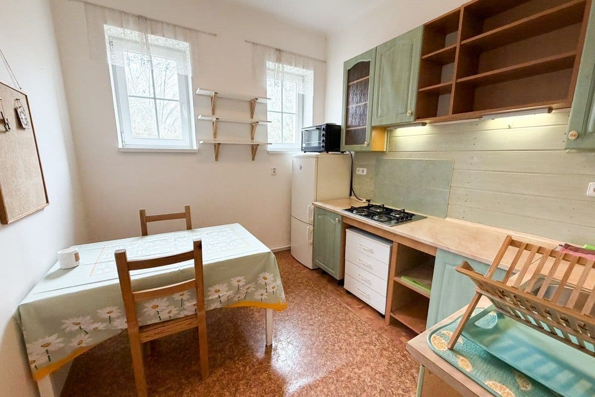 Prenájom bytu 2-izbový 60 m², U Okrouhlíku, Praha, Praha Prenájom bytu 2-izbový 60 m², U Okrouhlíku, Praha, Praha