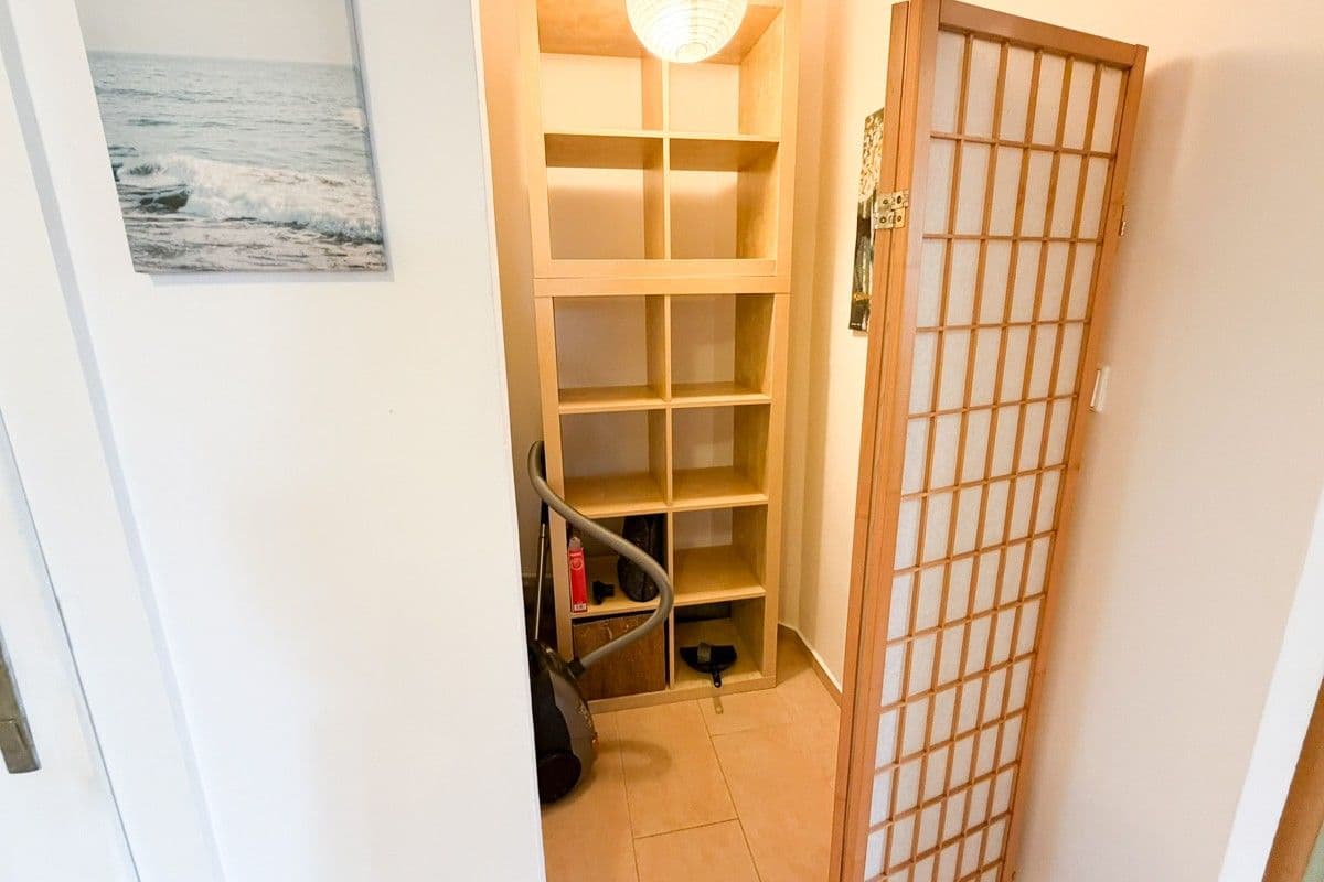 Prenájom bytu 2-izbový 60 m², U Okrouhlíku, Praha, Praha Prenájom bytu 2-izbový 60 m², U Okrouhlíku, Praha, Praha