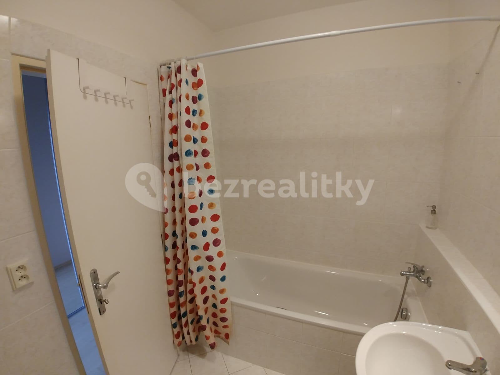 Prenájom bytu 1-izbový 31 m², Trnkovo náměstí, Praha, Praha Prenájom bytu 1-izbový 31 m², Trnkovo náměstí, Praha, Praha