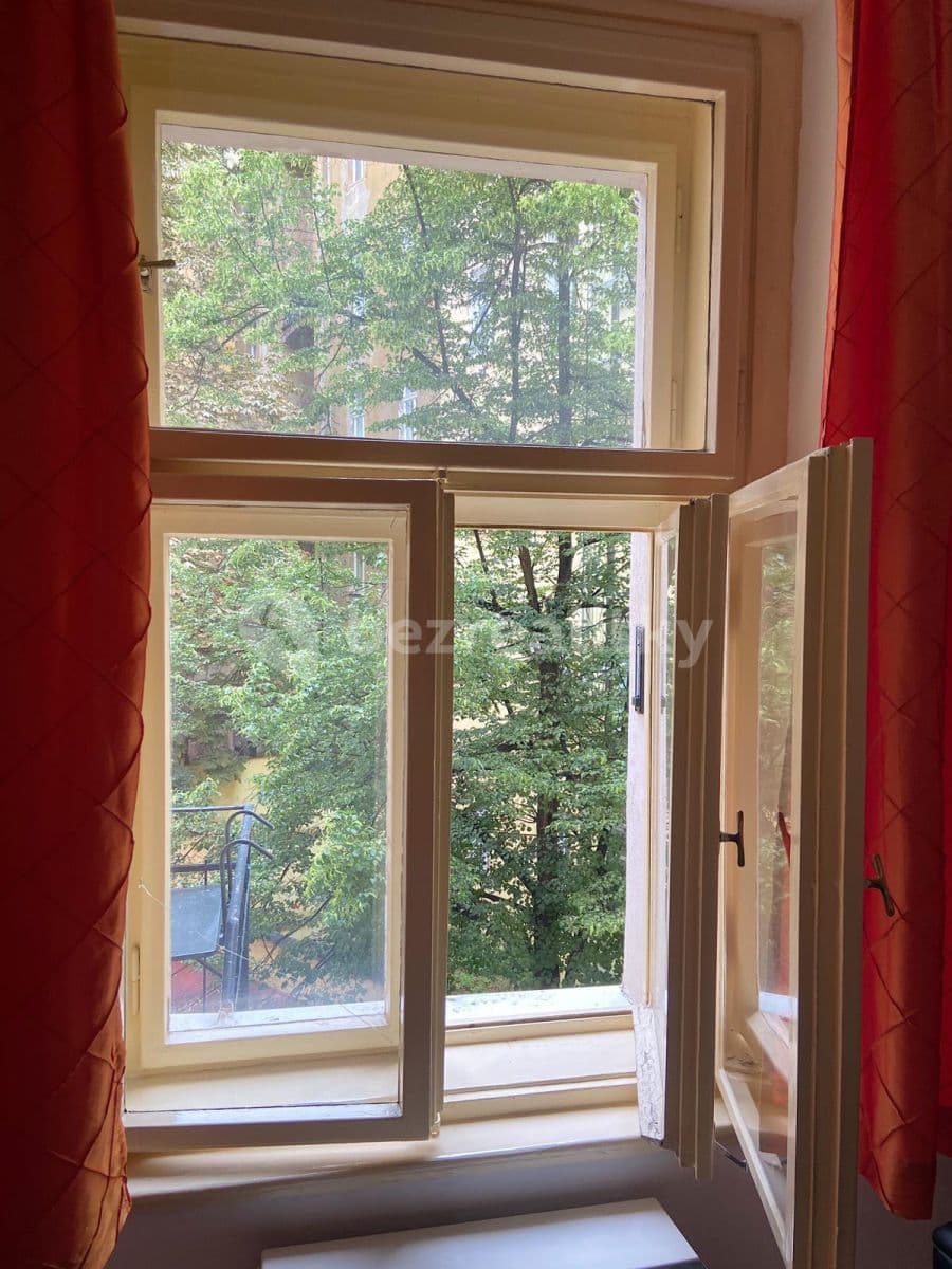 Prenájom bytu 2-izbový 52 m², Seifertova, Praha, Praha Prenájom bytu 2-izbový 52 m², Seifertova, Praha, Praha