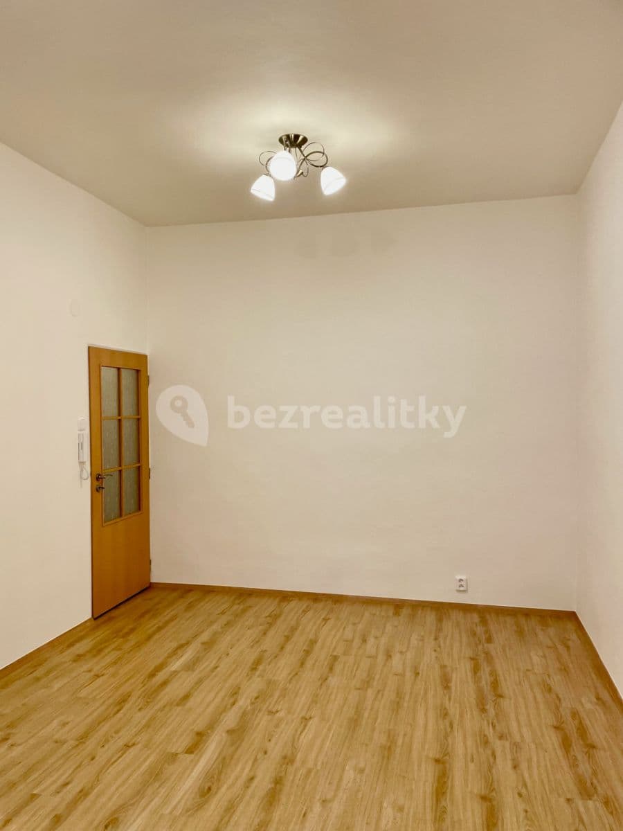 Prenájom bytu 2-izbový 42 m², Štěpánská, Praha, Praha Prenájom bytu 2-izbový 42 m², Štěpánská, Praha, Praha