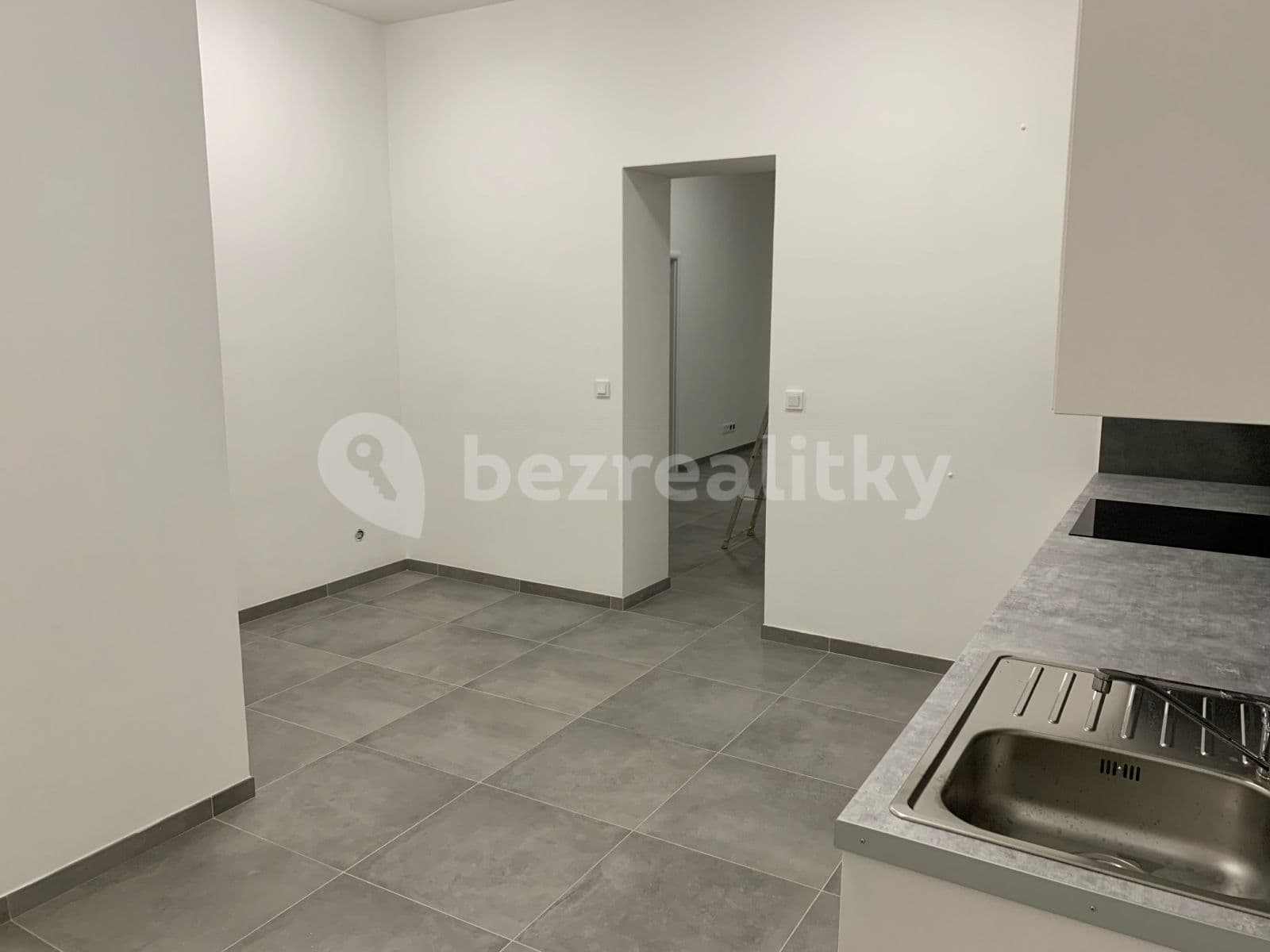 Prenájom bytu 2-izbový 70 m², Krejčího, Praha, Praha Prenájom bytu 2-izbový 70 m², Krejčího, Praha, Praha